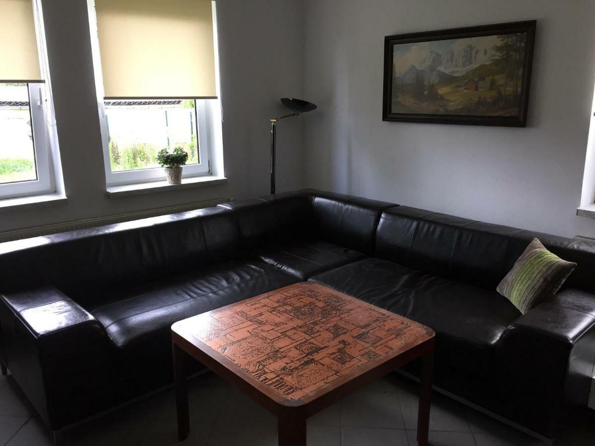 Ferienwohnung นอยชเตรลิทซ์ ภายนอก รูปภาพ